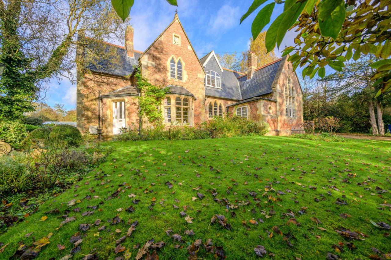 Country House With 7 Bedrooms And 3 Buildings マーケット・レーゼン エクステリア 写真