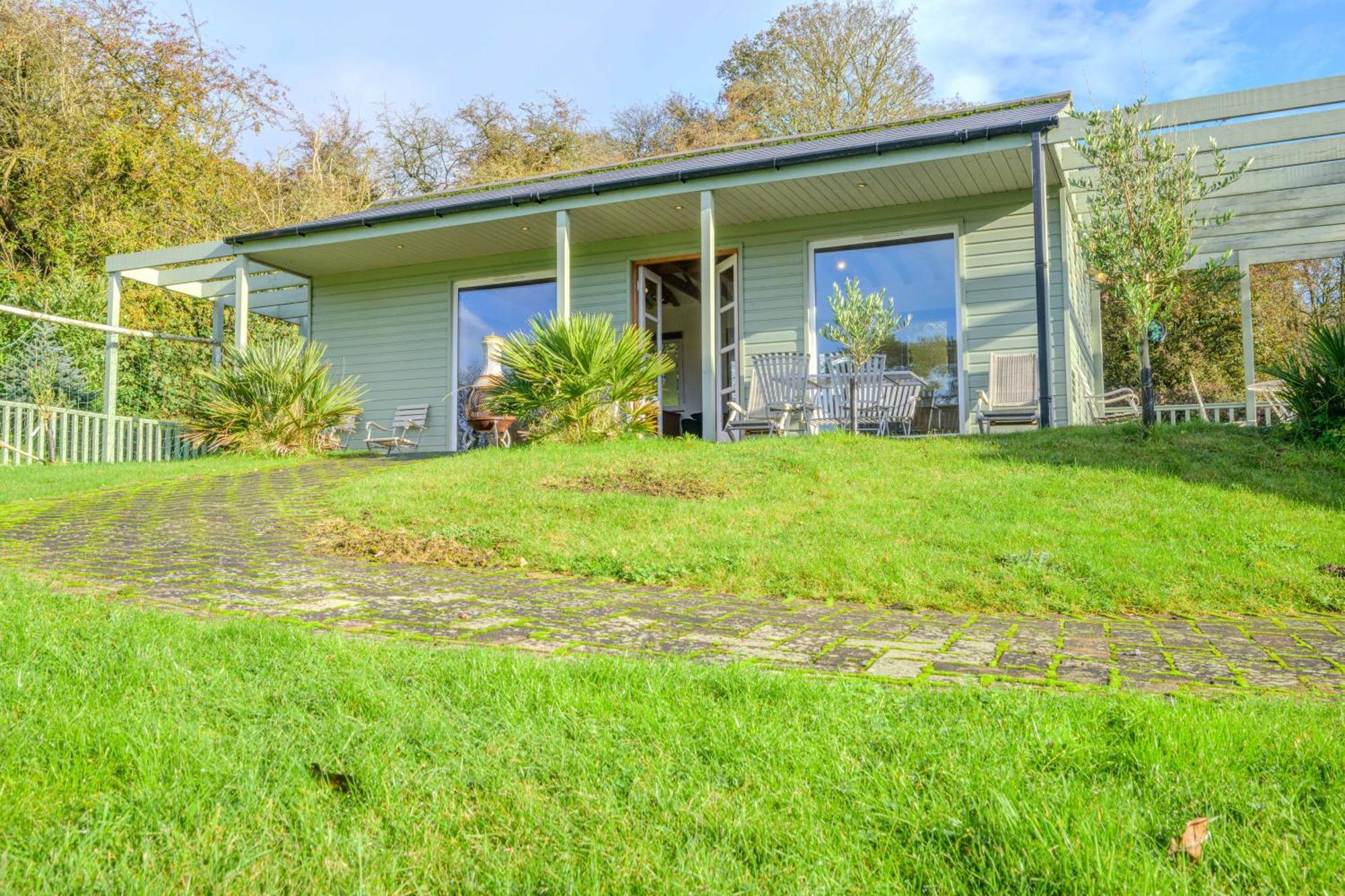 Country House With 7 Bedrooms And 3 Buildings マーケット・レーゼン エクステリア 写真